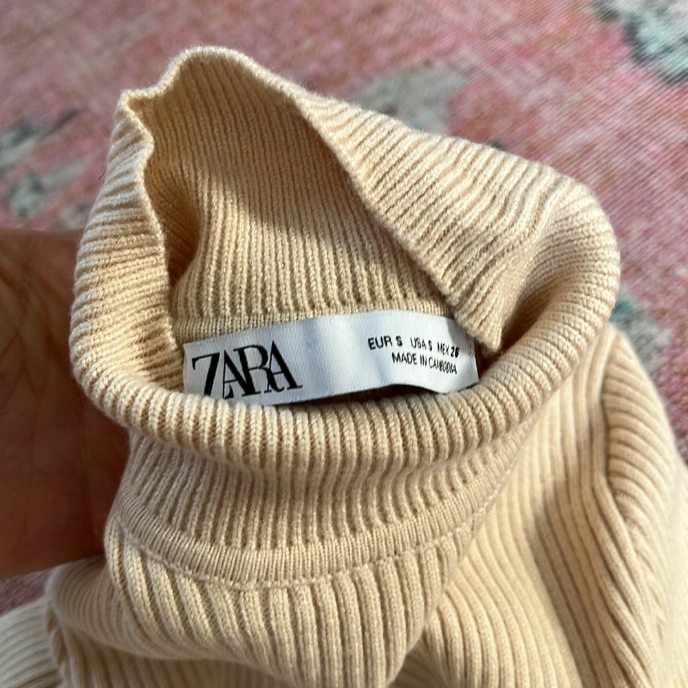 Zara Open Back Top - Picture 6 of 6